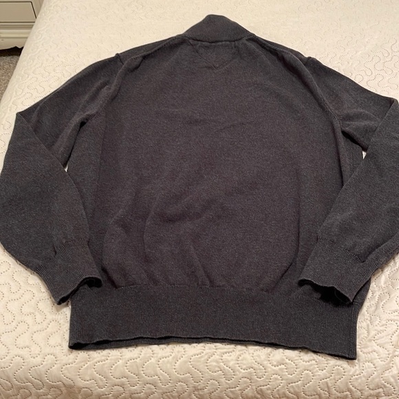 Tommy Hilfiger Gray 1/4 Zip Sweater Size Large - Picture 4 of 9